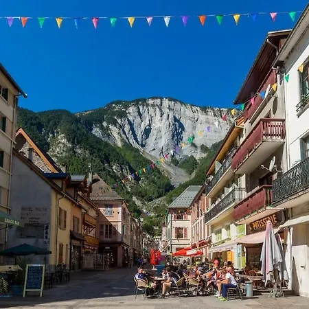 Appartement Coquet T1 Hyper Centre Le Bourg-dʼOisans